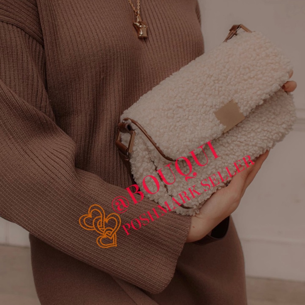 BLOGGERS FAV ZARA FLEECE SHOULDER BAG - Picture 3 of 14